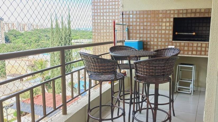 Apartamento Prive Das Thermas II Caldas Novas Go Luaran gambar