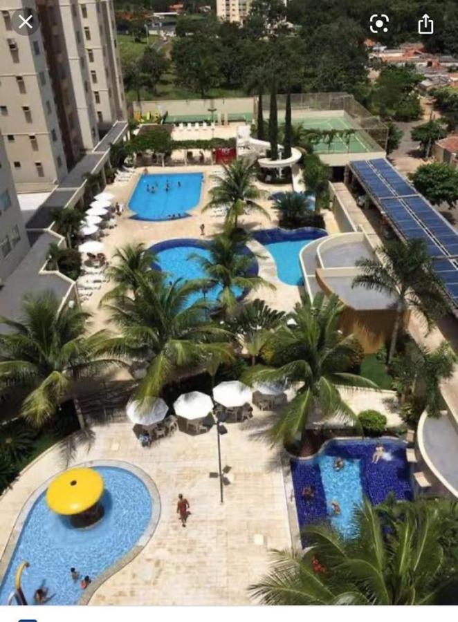 Apartamento Prive Das Thermas II Caldas Novas Go Luaran gambar